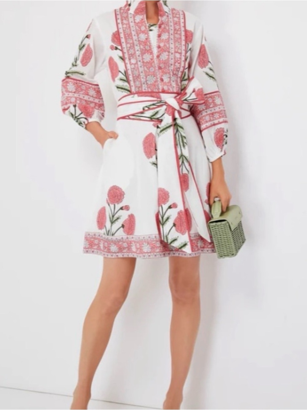 Rosy Marigold Flounce Shorty Dress
SUE SARTOR-MEDIUM